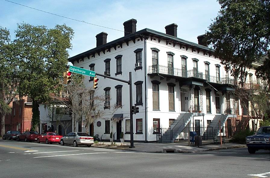 204 E. Oglethorpe Avenue - Parlor